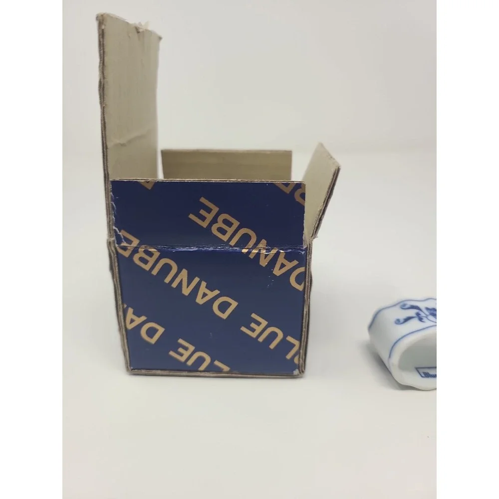 Vintage Blue Danube Onion Pattern Porcelain Napkin Rings Set of 4 Japan w/Box